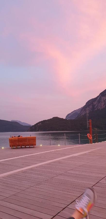 Chalet Relax Molveno E Andalo Dolomiti Villa Bagian luar foto